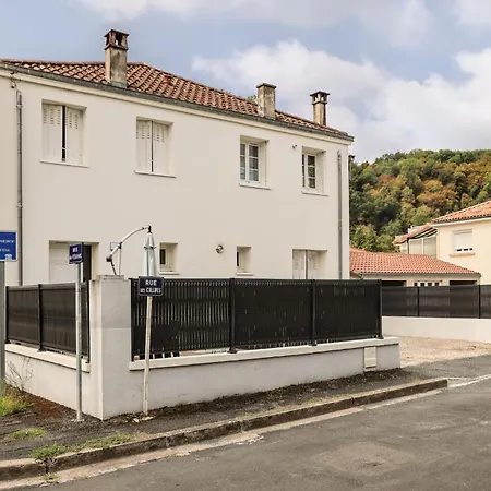 Le Chic&vésunna - Free Private Parking Apartamento