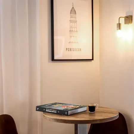 Apartamento Le Chic&vésunna - Free Private Parking
